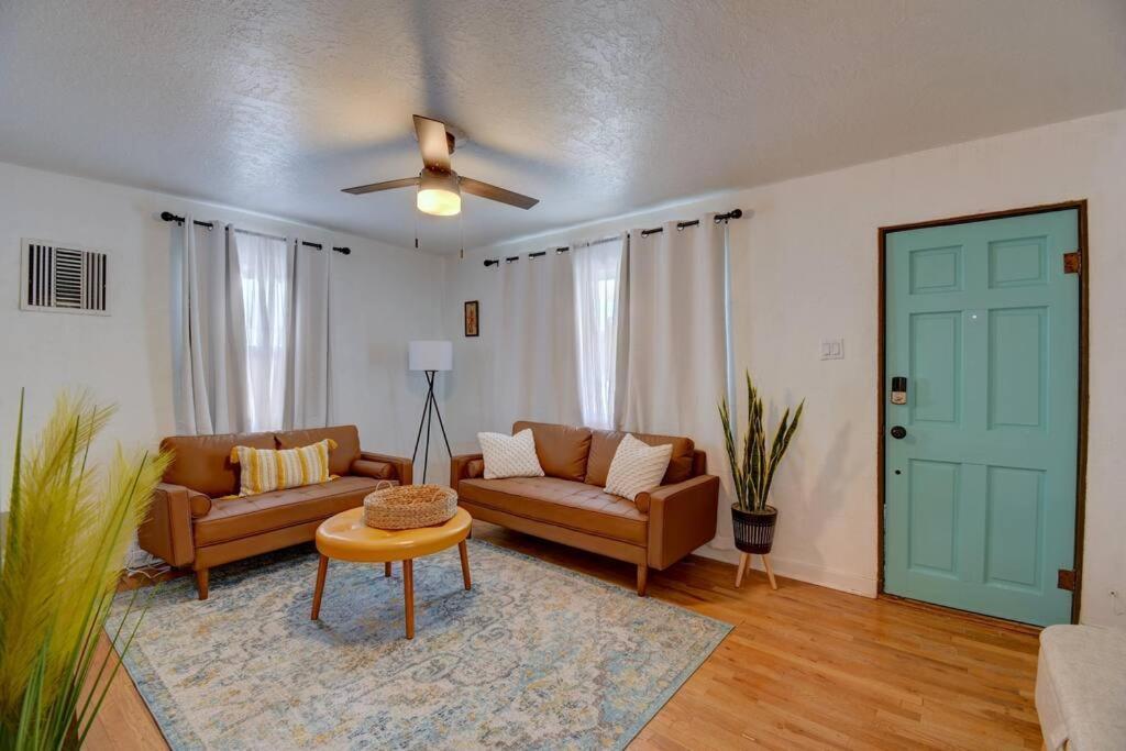 House With Great Beds, Full Kitchen, Fenced Yard Villa Albuquerque Luaran gambar
